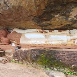 Der liegende Buddha