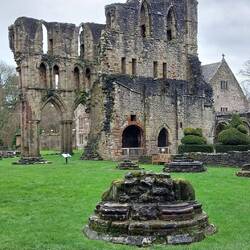 Much Wenlock; Wenlock Priory