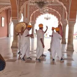 Así en cualquier lugar..