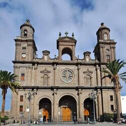 Die Kathedrale Sankt Ana ist beeindruckend....