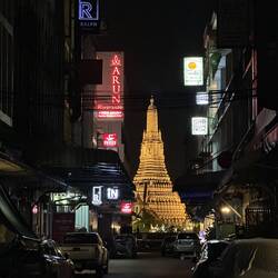 Falling in love with this view. I definitely have to come back! 🧡