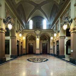 Galleria Acquaderni — Bologna, Italy.