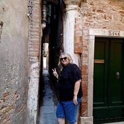 Narrowest street