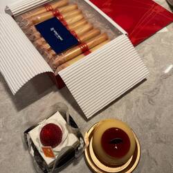 Passed on restaurant dessert and picked up our own! So many food options!!!