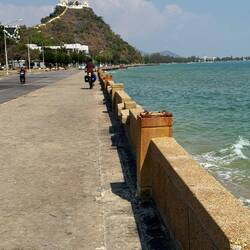 Prachuap Khiri Khan’s relaxed holiday-feel promenade.