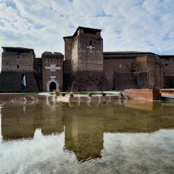 Castel Sismondo at Piazza Malatesta ... reflected on the mirror pool — Rimini, Italy.