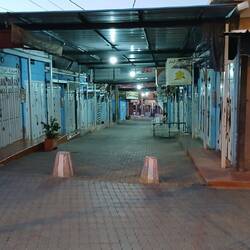 Ramadan moubarak. Alles geschlossen