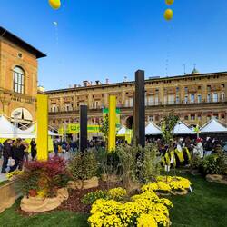 Villaggio Coldretti in Piazza Maggiore — Bologna, Italy.
