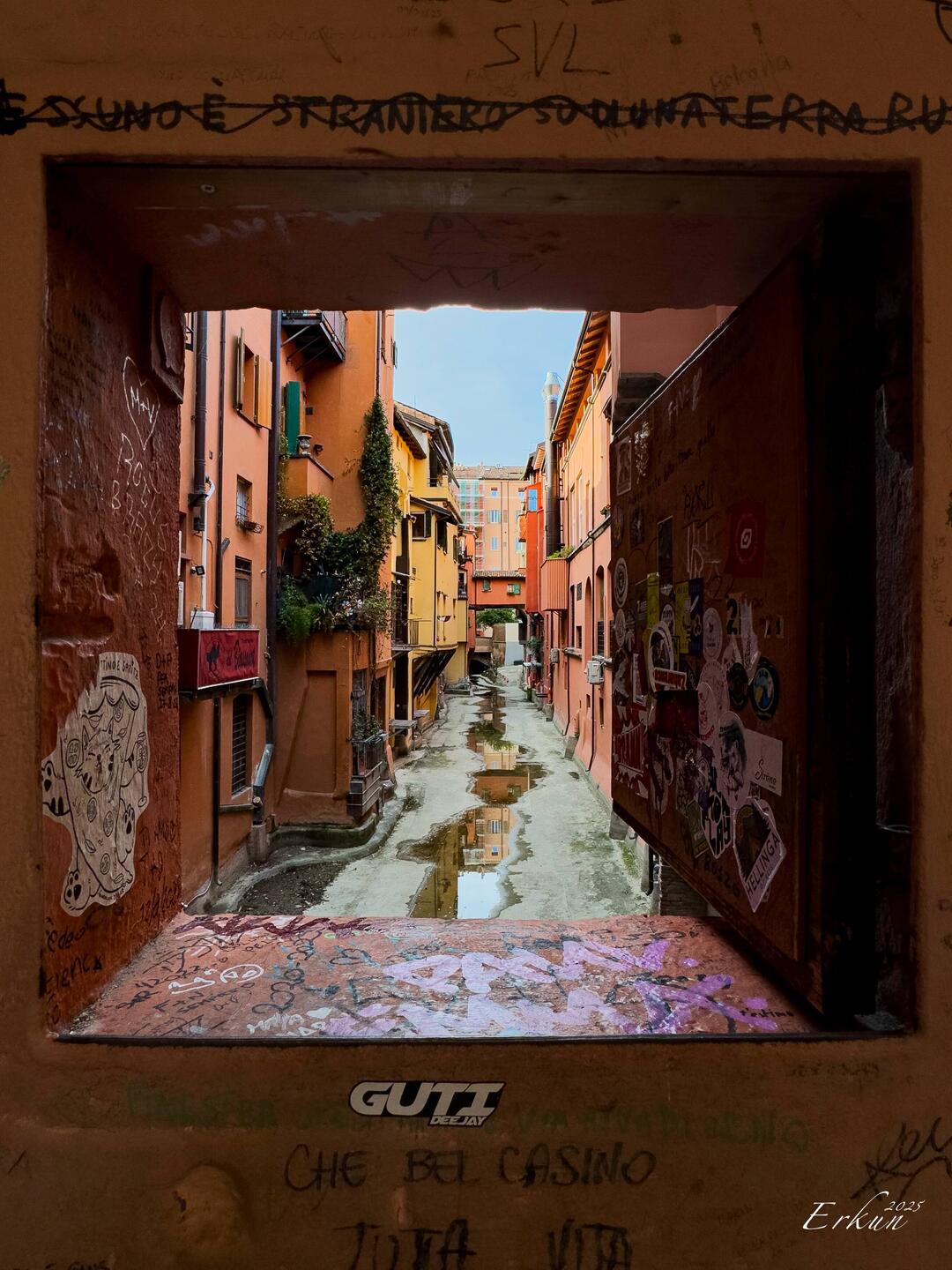 Window on the Canal ... on Via Pialle — Bologna, Italy.