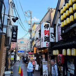 And if you have shopping, you have to have cute side streets to eat on!