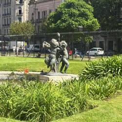 The fighting four children who are siblings with love; Peru, Bolivia, Chile y Argentina