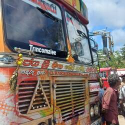 Unsere Bus nach Trincomalee