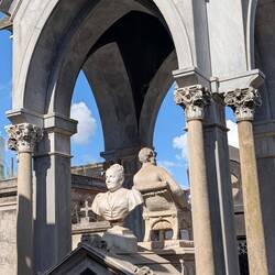 Apparently this couple did not speak for 20 years