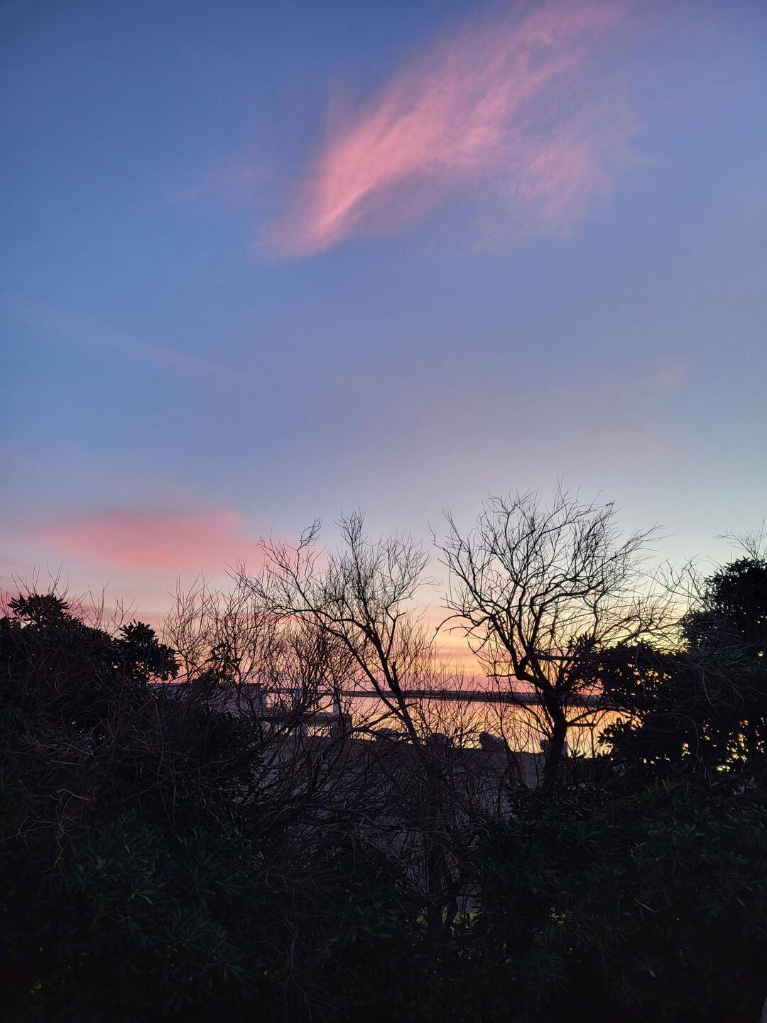 Sonnenaufgang am Wohnmobil