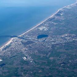 Hello continental Europe ... aboard SN2094.