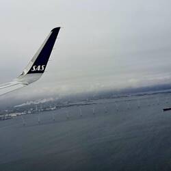 Windkrafträder im Meer