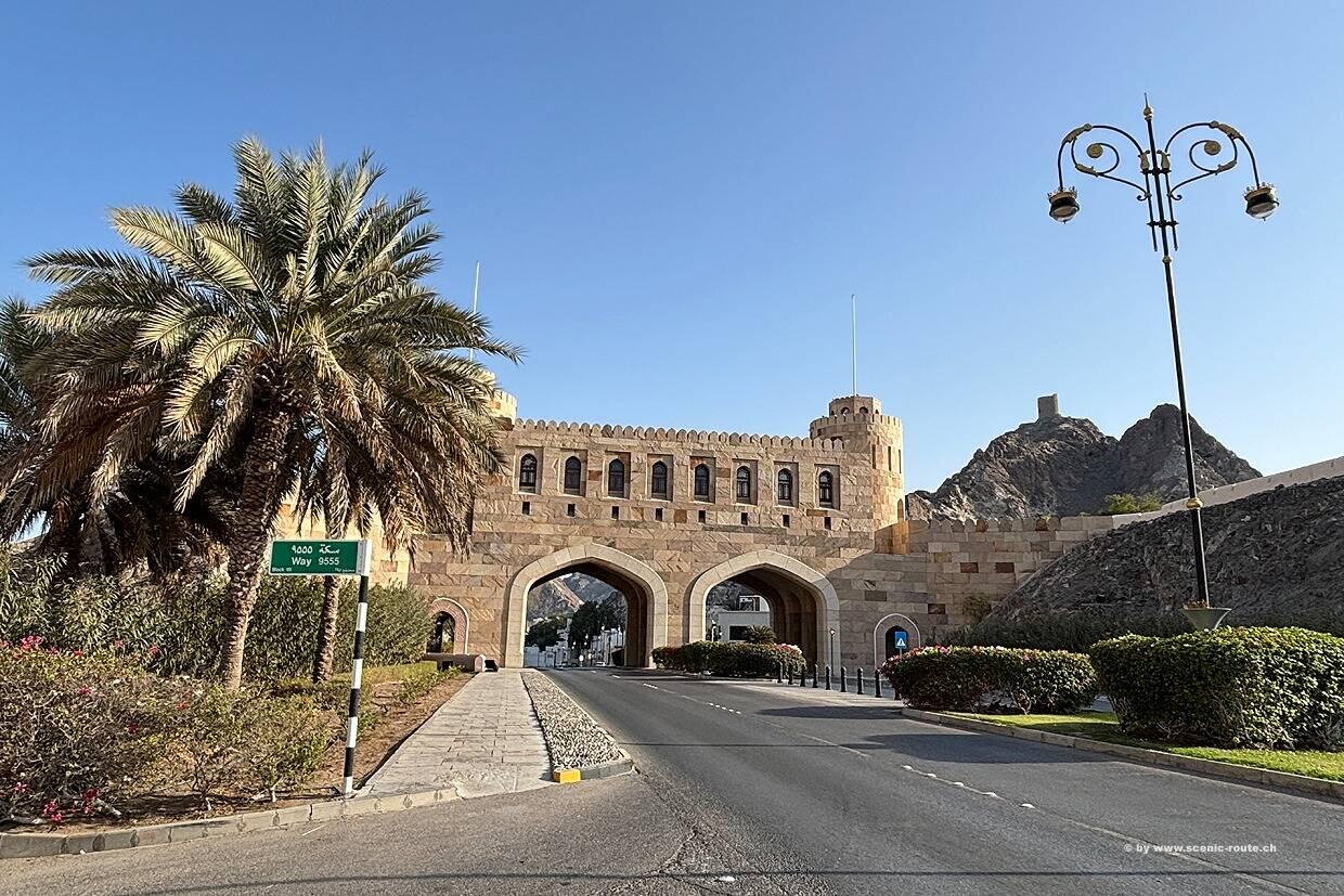 Mutrah Gate