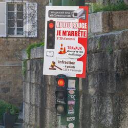 Ob die Franzosen wohl nicht immer der Ampel folgen 😅