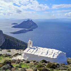 Vidéo-diaporama entre Agios Mamas et le sommet 575 entre Sellada et Asfontilitis