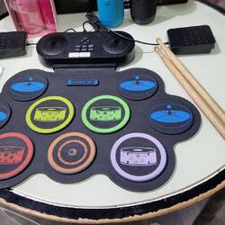 Schlagzeug für Camper, sehr guter Sound!