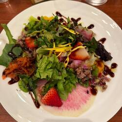 Uh, they don't mess around here in the restaurants - The food was spectacular.