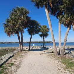 Die Pier, hier wurde Versorgungsgut angelandet.