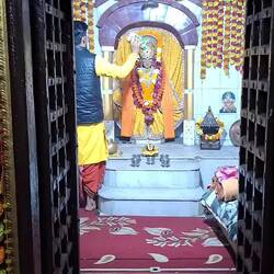 Aarti en templado en Rishikesh