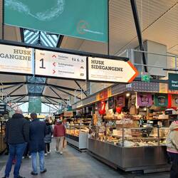 Torvehallerne für einen Mittagssnack aufgesucht