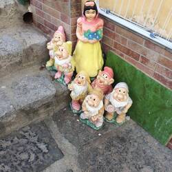 Die Truppe haben wir hier oft gesehen. Warum das so ist haben wir noch nicht raus bekommen.