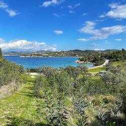..es gibt wohl kaum ein schöneres Outdoor Wohnzimmer.👌🏻Die Villa sieht ganz klein aus..🚐😁😍