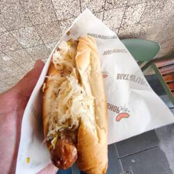 ... ich nehme die Spicy Bratwurst - himmlisch! 🙏😇