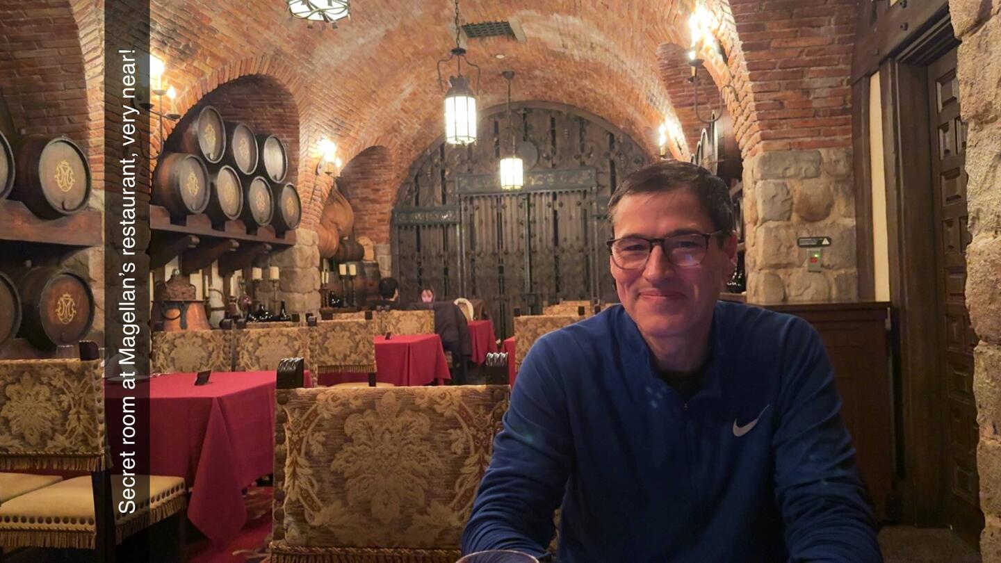 Lunch in a secret room in the Magellan restaurant!