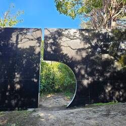 „Rudderstone“ von Dennis O'Connor