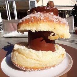 Schokokuss Burger oder Datschi Berliner