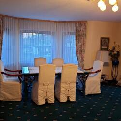 Eine noble Ferienwohnung für uns vier. Hier könnte man es länger aushalten.