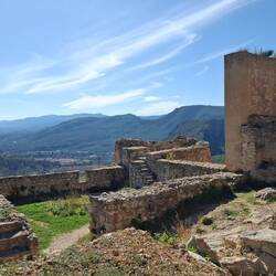 Der Burgherr hatte en tollen Weitblick ins Gebirge