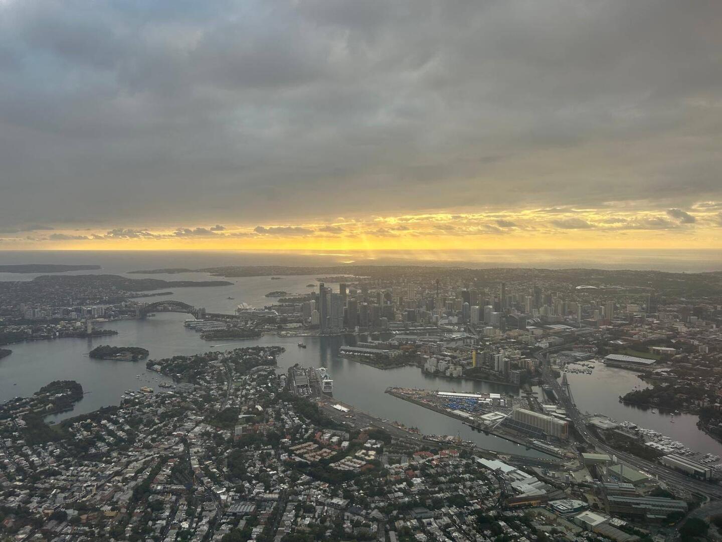 ...mit Sydney Harbour Bridge und Opera House