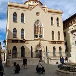 In diesem Haus befindet sich ein Altersheim