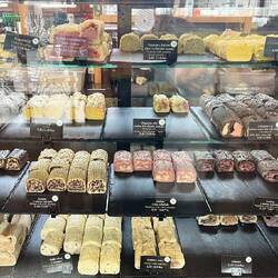 Knödel süss und salzig.