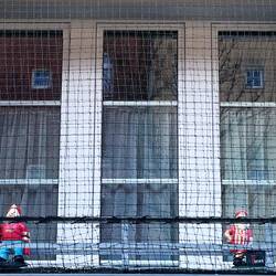 Was ist schlimmer als Gartenzwerge? Gartenzwerge hinter Gitter