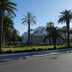 Eine sehr moderne, schöne Stadt.....