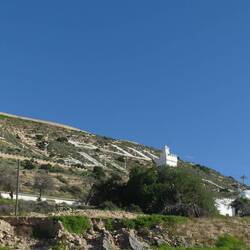Oberhalb liegt die Burg...