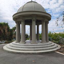 "Temple of the Winds" im Botanischen Garten