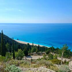 Arrivée sur Lefkada, on va aller vadrouiller par là en bas !