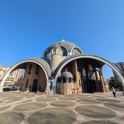 Die orthodoxe Klimenti Kirche in Skopje ist sehr schön.