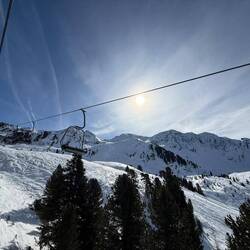 Ella hat gestern auch noch ein paar feine Bilder gemacht, die ich hier nachliefere.