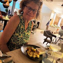 Middag innan dansen tar vid!