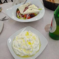 Avant-derniers goûts grecs avant d'embarquer