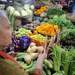 ...compras en la verduleria, 10pm