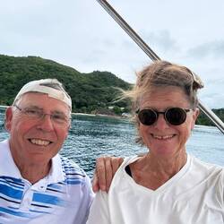 På väg till ön Curieuse